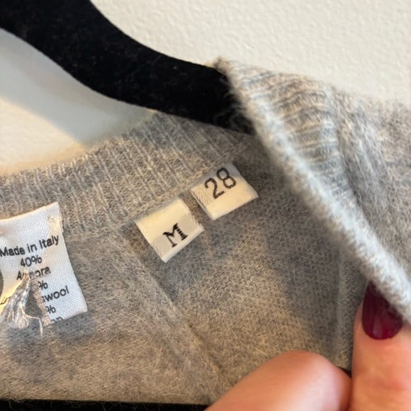 Boundary Water Vintage Made in Italy Angora Lambswool Blend Grey Cardigan M 28 - Picture 9 of 12